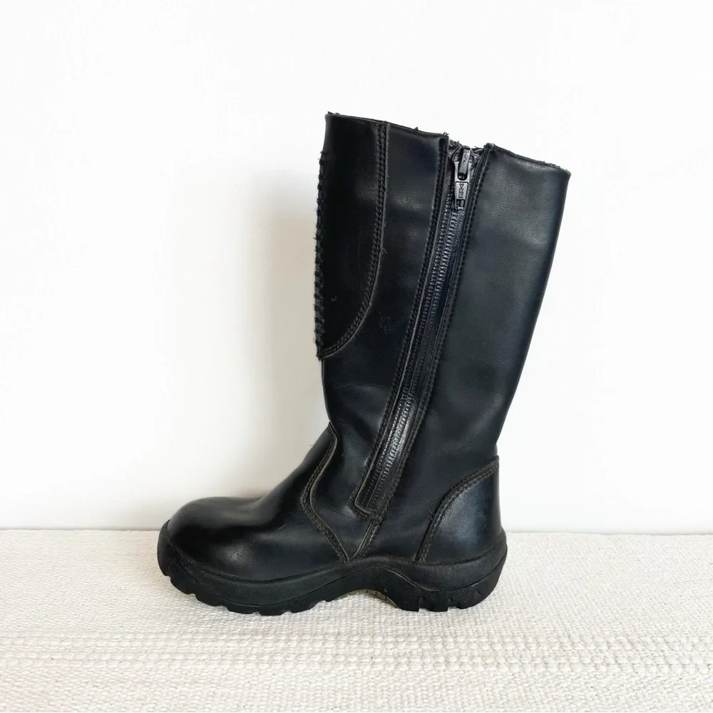 KEEN Kids Bern black leather boots Kids Toddler size 9